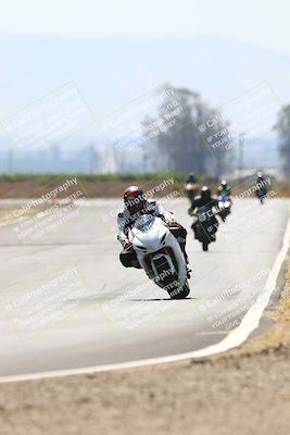 media/Jun-07-2025-TrackDaz (Sat) [[4413525952]]/C Group/240pm (Turn 9)/